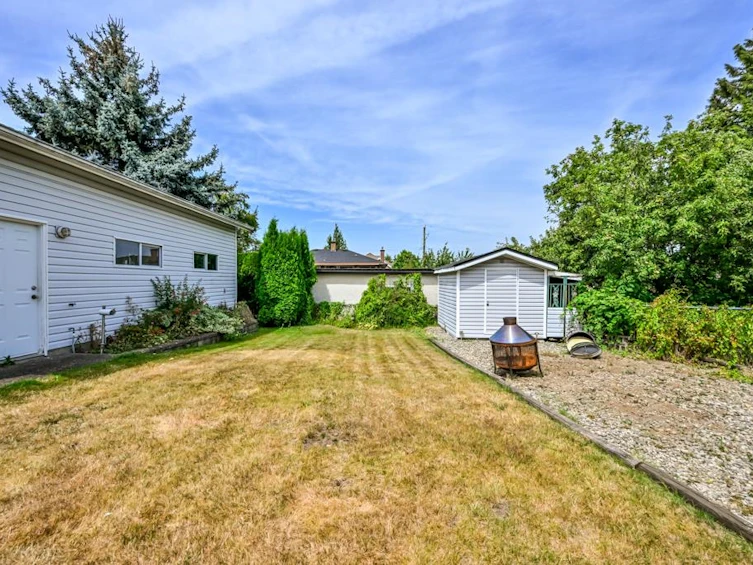 14677 111 Avenue, Surrey, BC, V3R 2C2 - 19