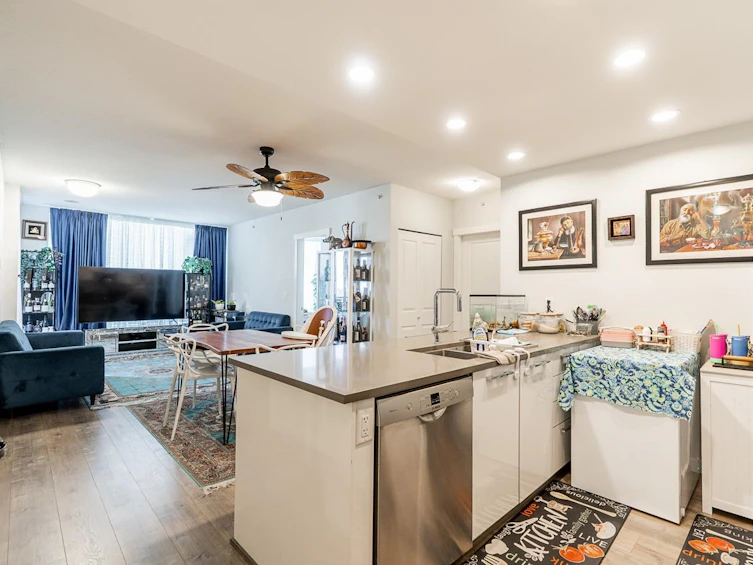 1006-3281 E Kent Avenue North, Vancouver, BC, V5S 0C4 - 3