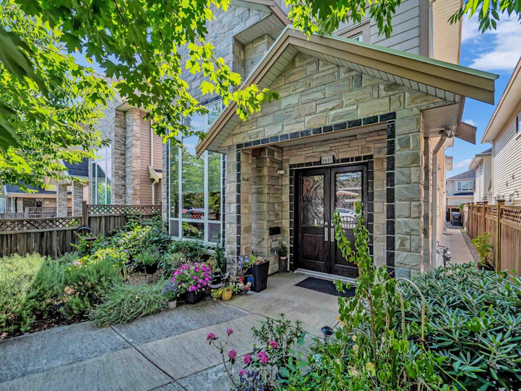 8480 Francis Road, Richmond, BC, V6Y 1A6 - 2