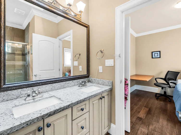 8480 Francis Road, Richmond, BC, V6Y 1A6 - 23