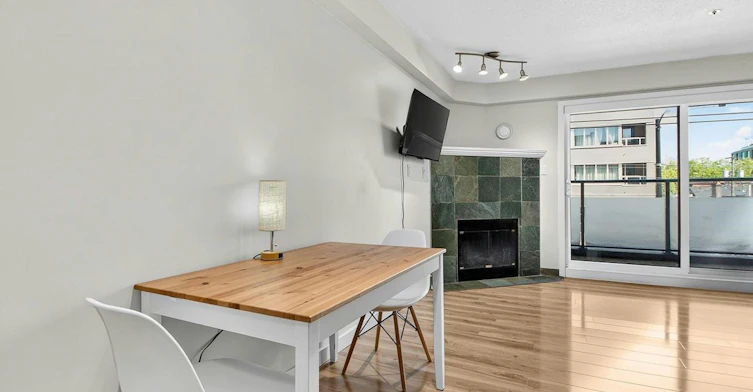 3788 W 10th Avenue, Vancouver, BC, V6R 2G4 - 21