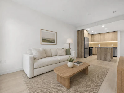 303-3596 Malsum Drive - 3