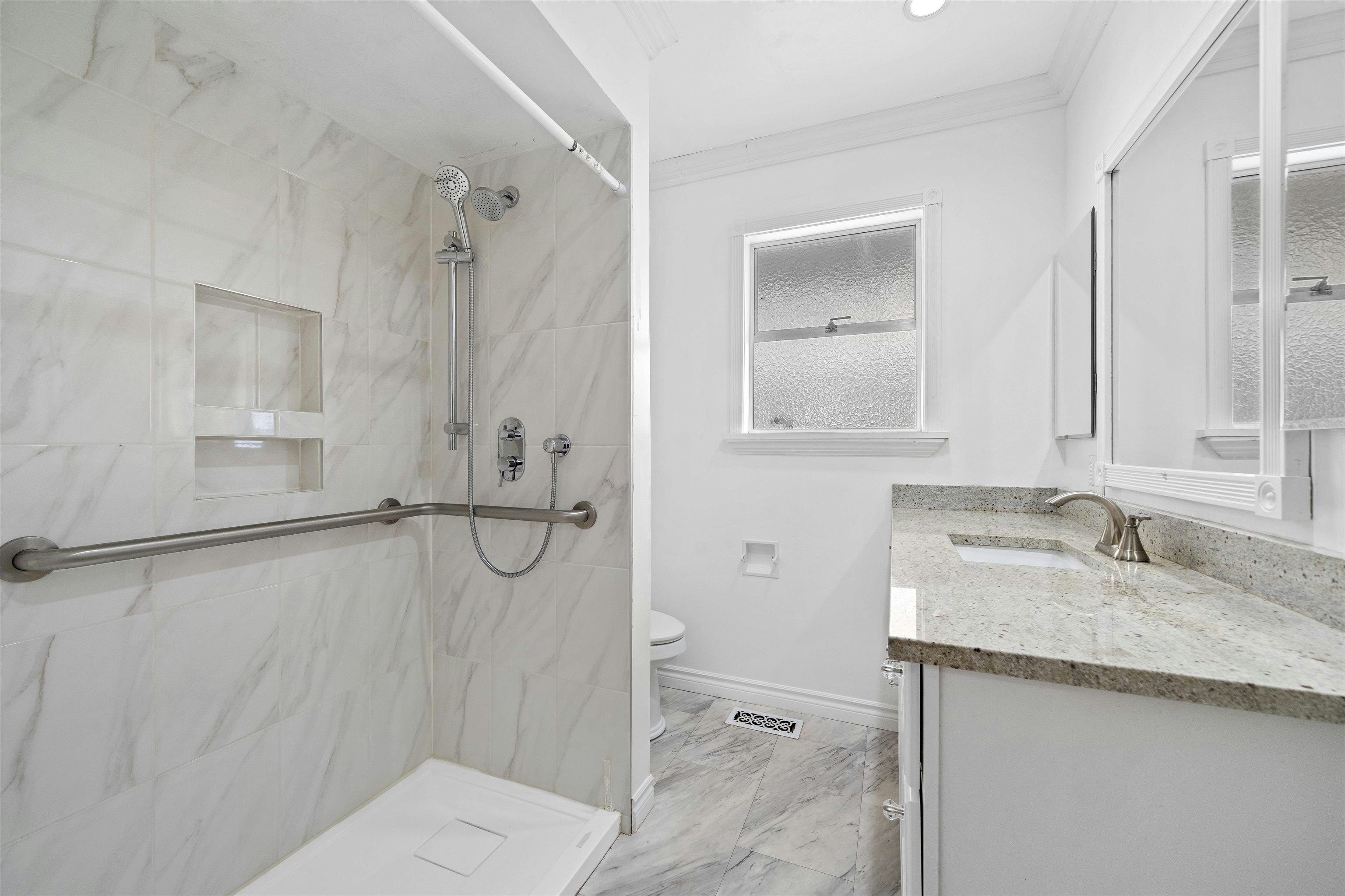 3356 Liverpool Street, Port Coquitlam, BC, V3B 3V8 - 14