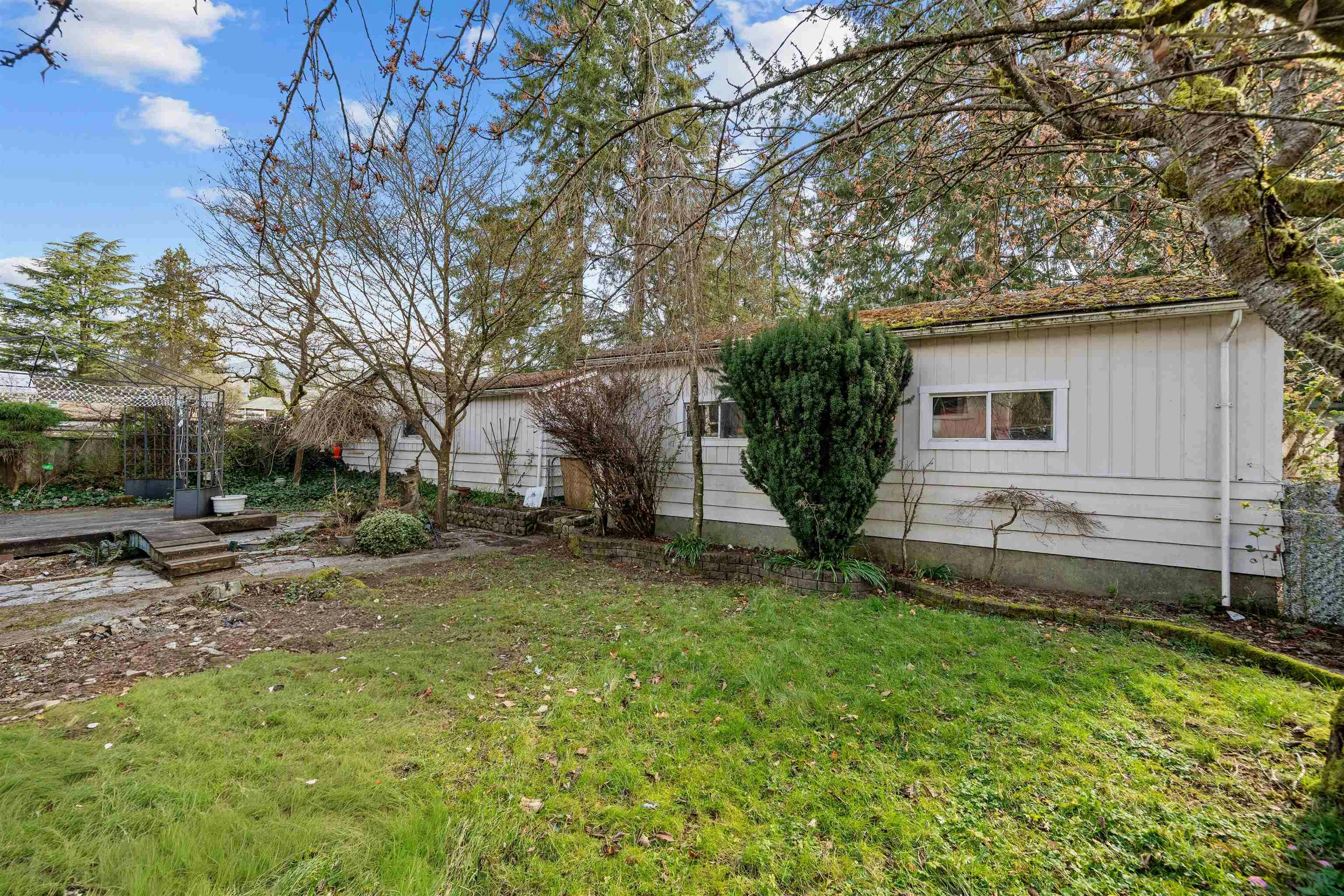 3356 Liverpool Street - 5
