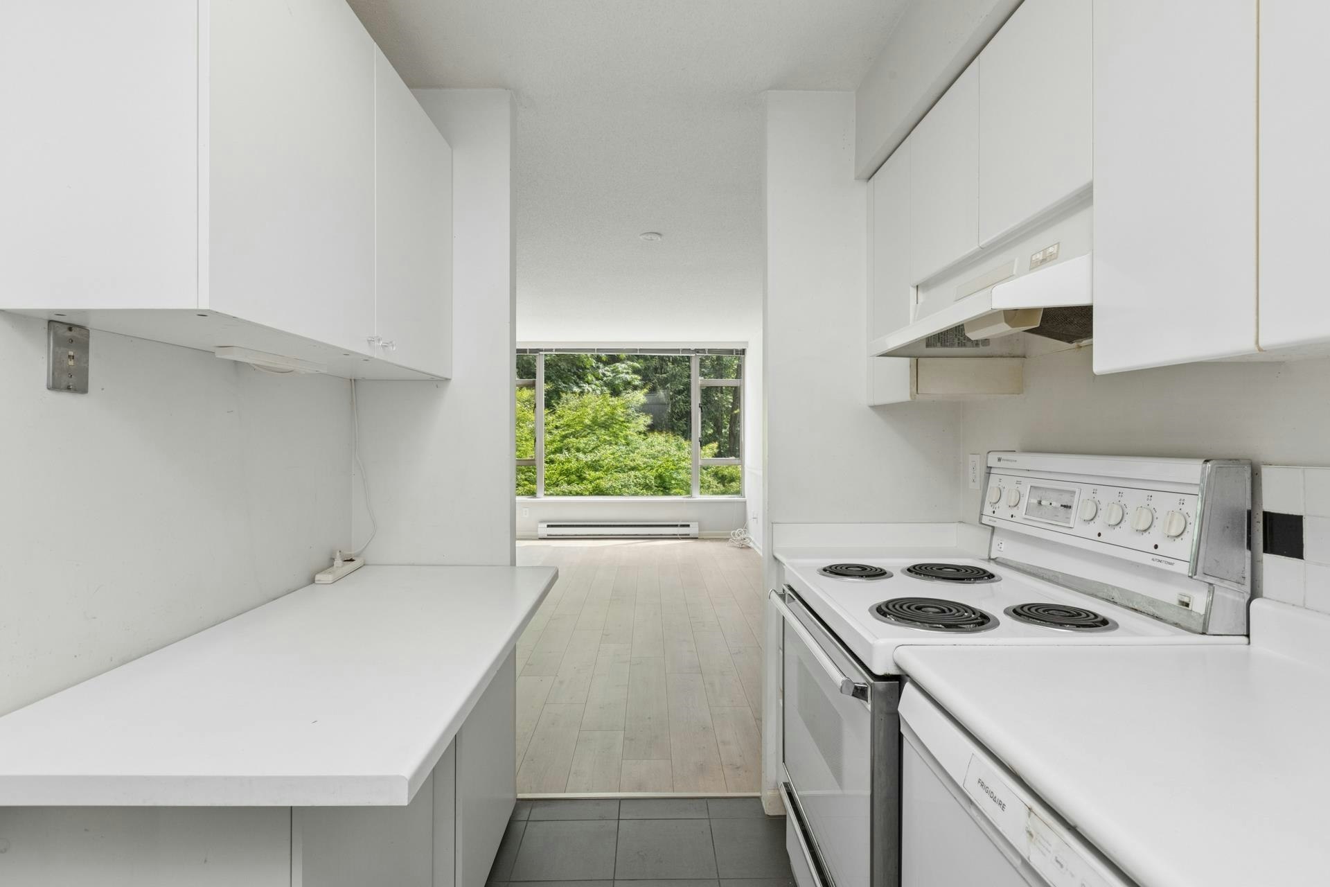 308-1327 E Keith Road, North Vancouver, BC, V7J 3T5 - 12
