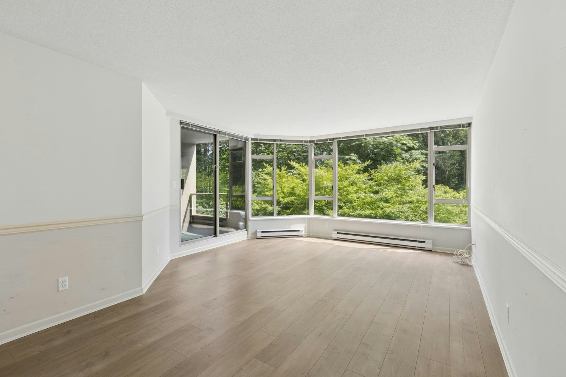 308-1327 E Keith Road, North Vancouver, BC, V7J 3T5 - 3
