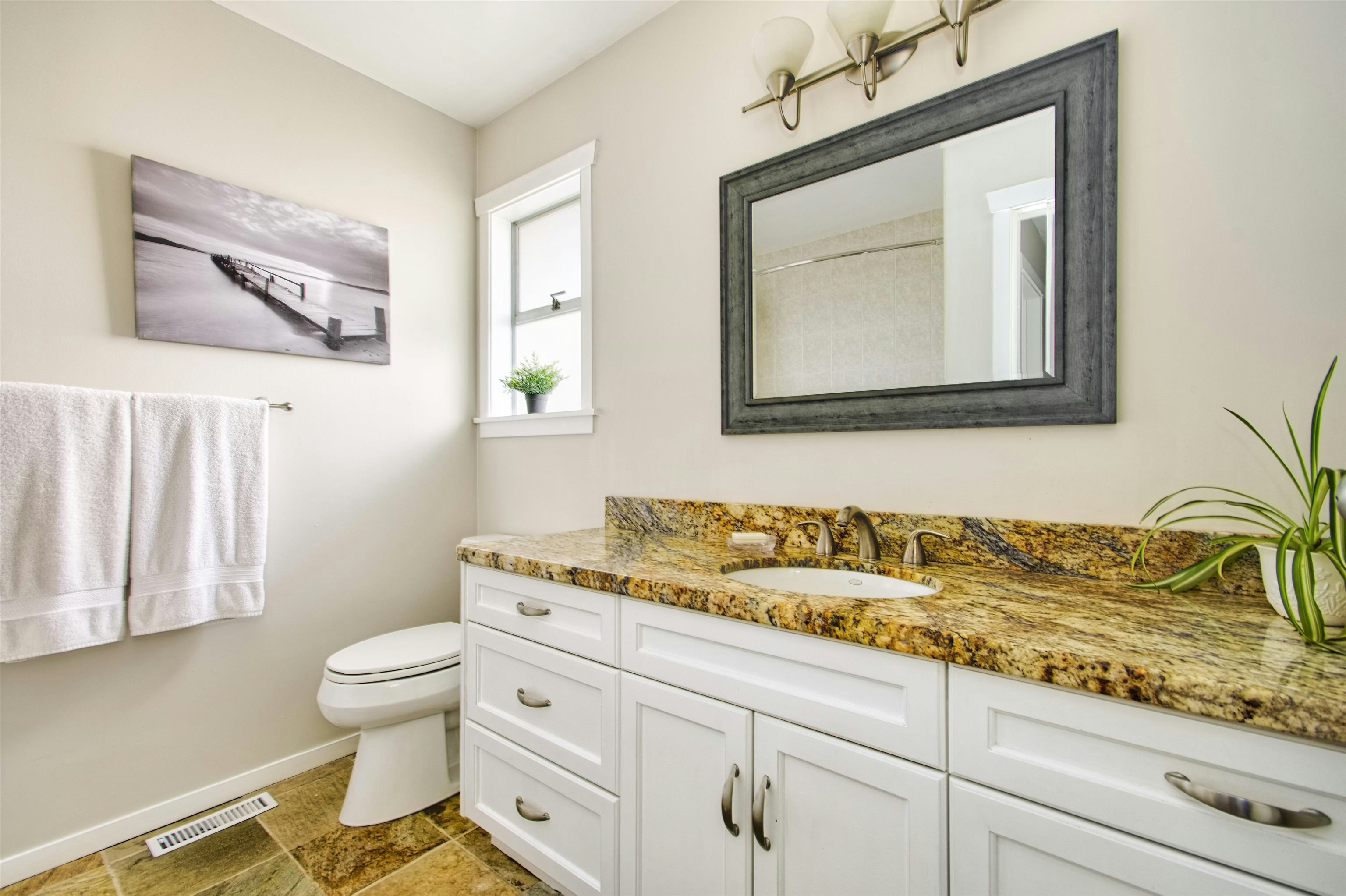 18843 120 Avenue, Pitt Meadows, BC, V3Y 1W5 - 24