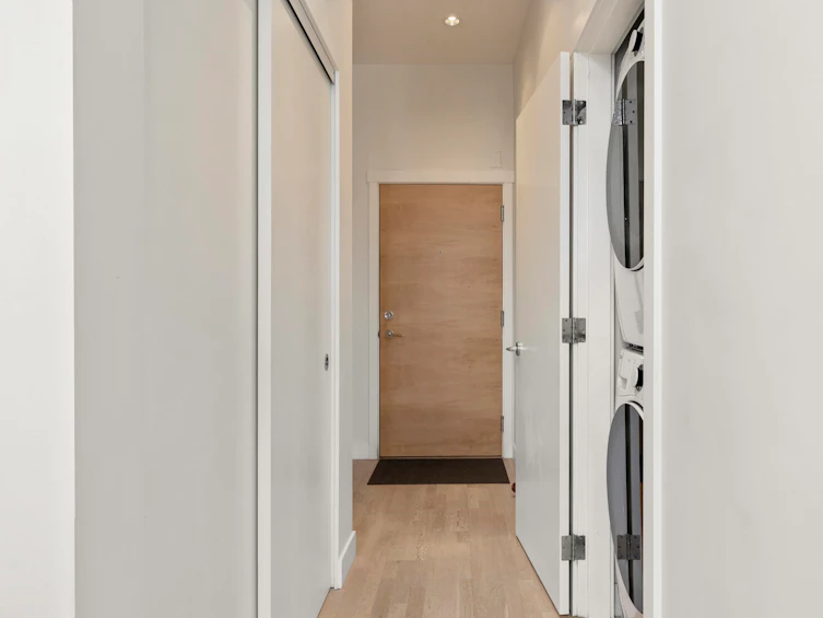 401-4355 W 10th Avenue, Vancouver, BC, V6R 2H6 - 35