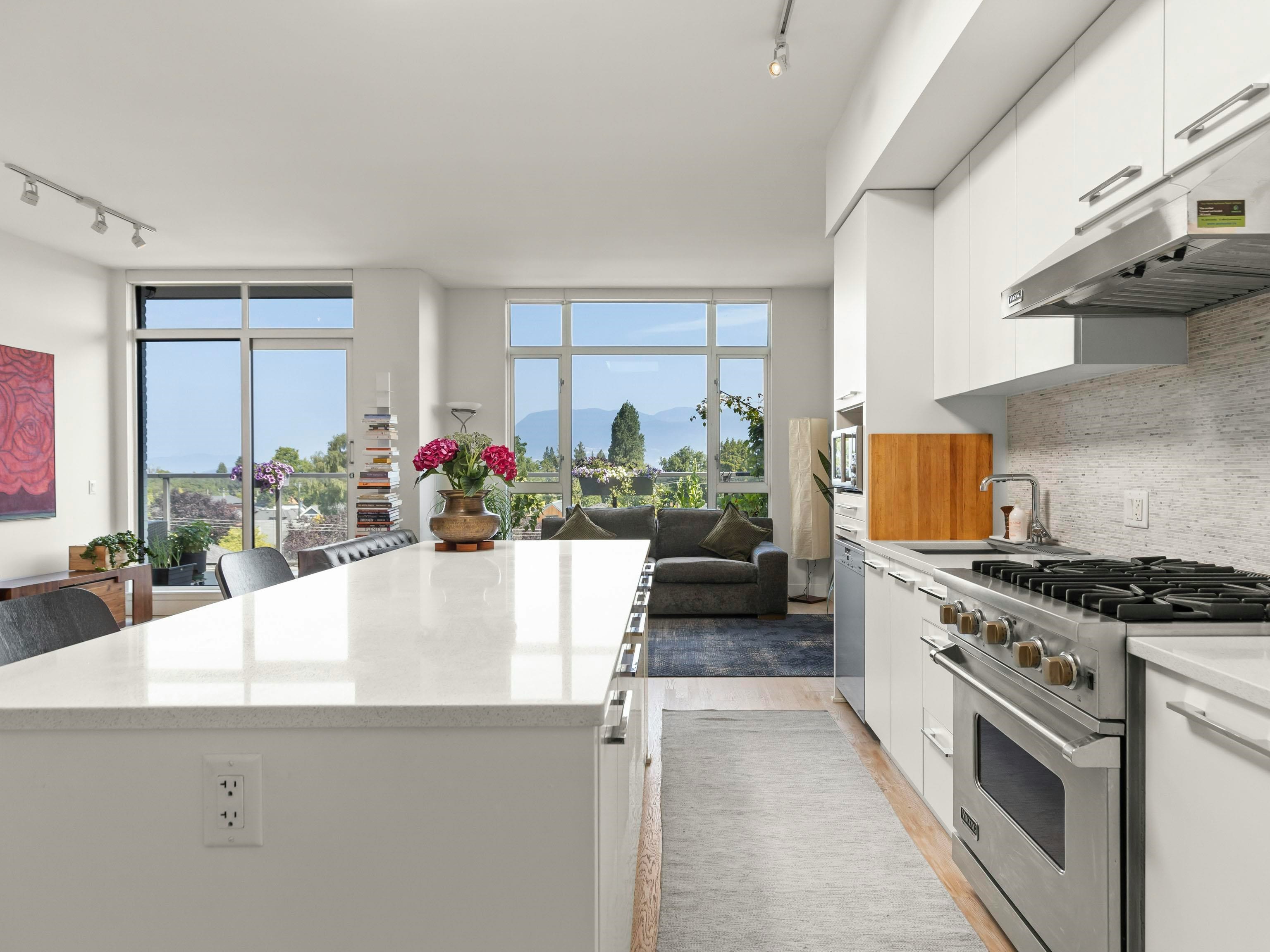 401-4355 W 10th Avenue, Vancouver, BC, V6R 2H6 - 26