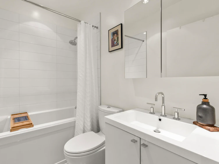 401-4355 W 10th Avenue, Vancouver, BC, V6R 2H6 - 36