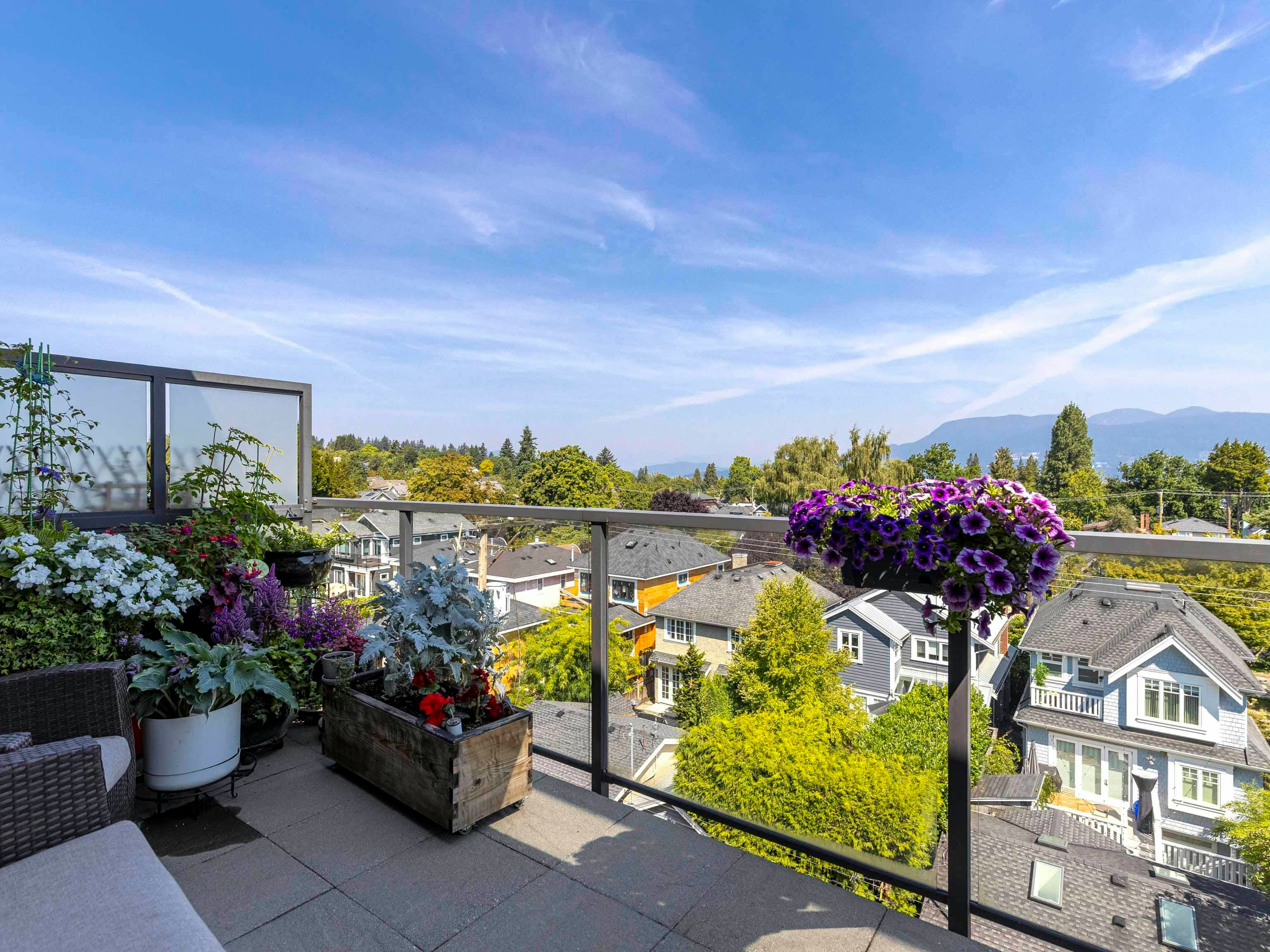 401-4355 W 10th Avenue, Vancouver, BC, V6R 2H6 - 12