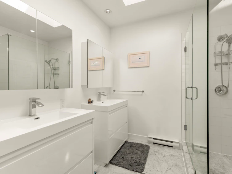 401-4355 W 10th Avenue, Vancouver, BC, V6R 2H6 - 33