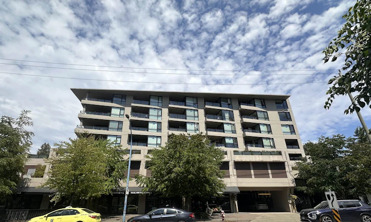 503-160 W 3rd Street