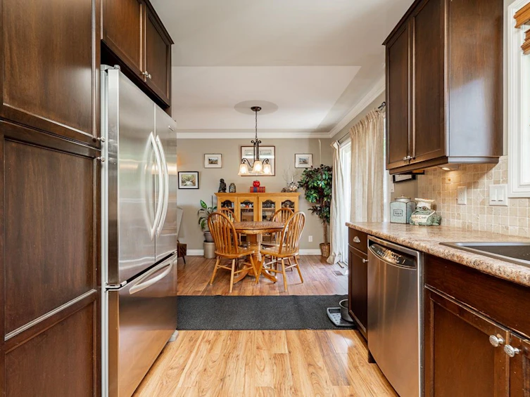 46070 Roy Avenue, Chilliwack, BC, V2R 2C2 - 21