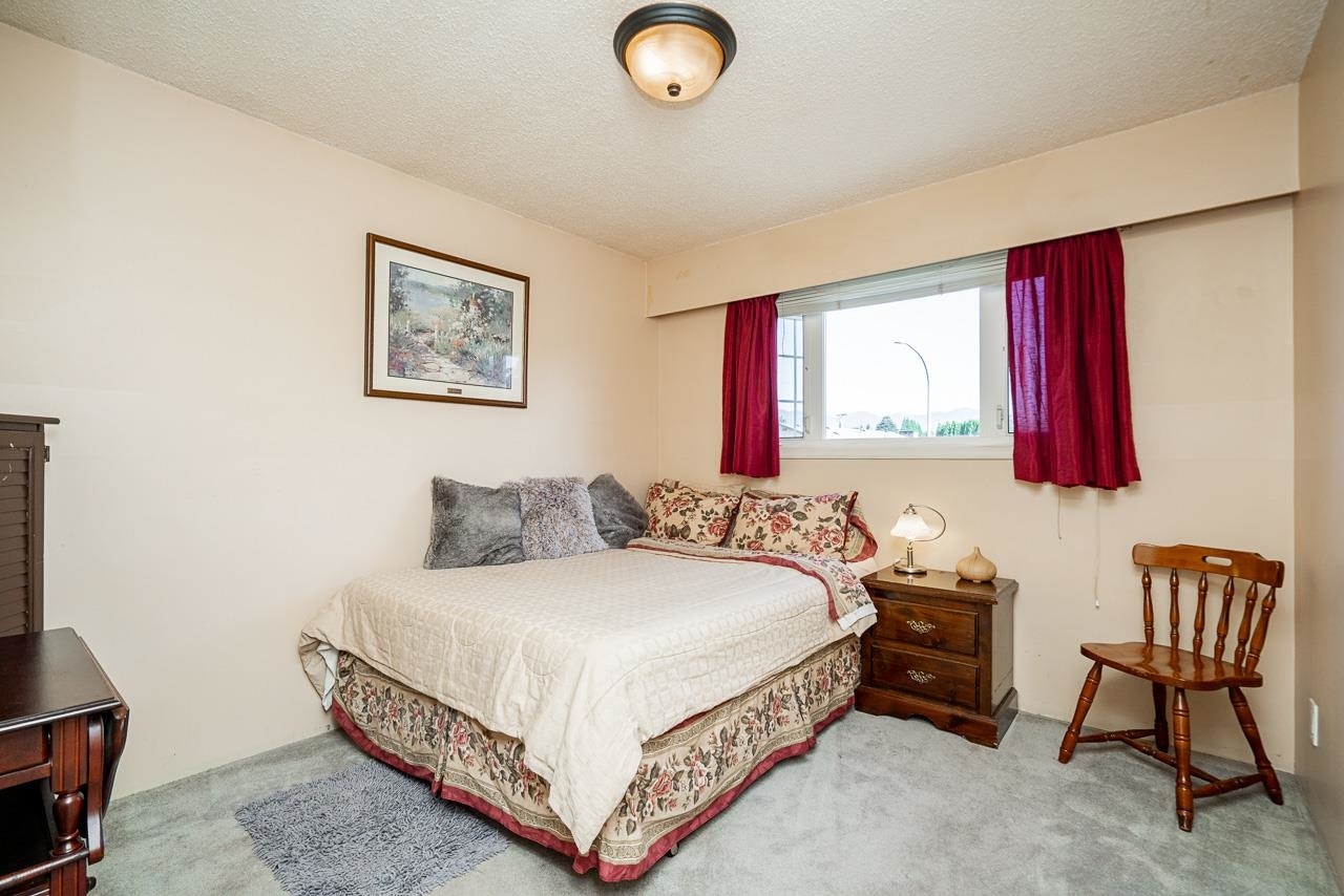 46070 Roy Avenue, Chilliwack, BC, V2R 2C2 - 29