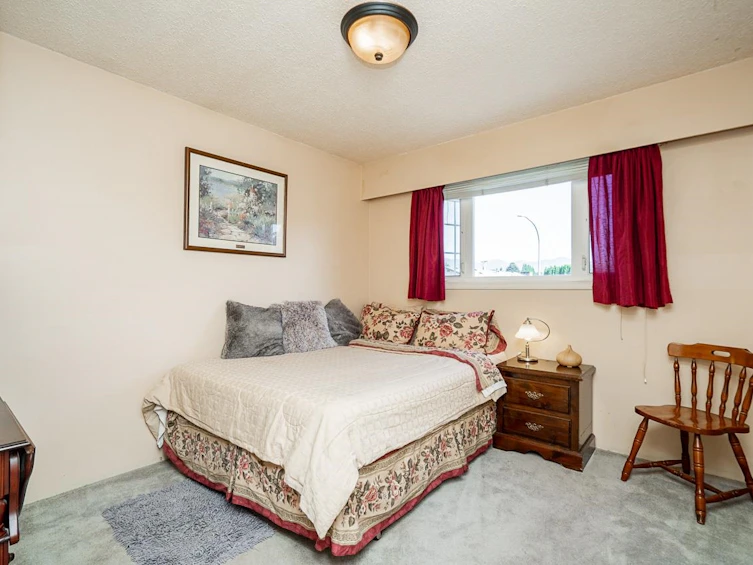 46070 Roy Avenue, Chilliwack, BC, V2R 2C2 - 29