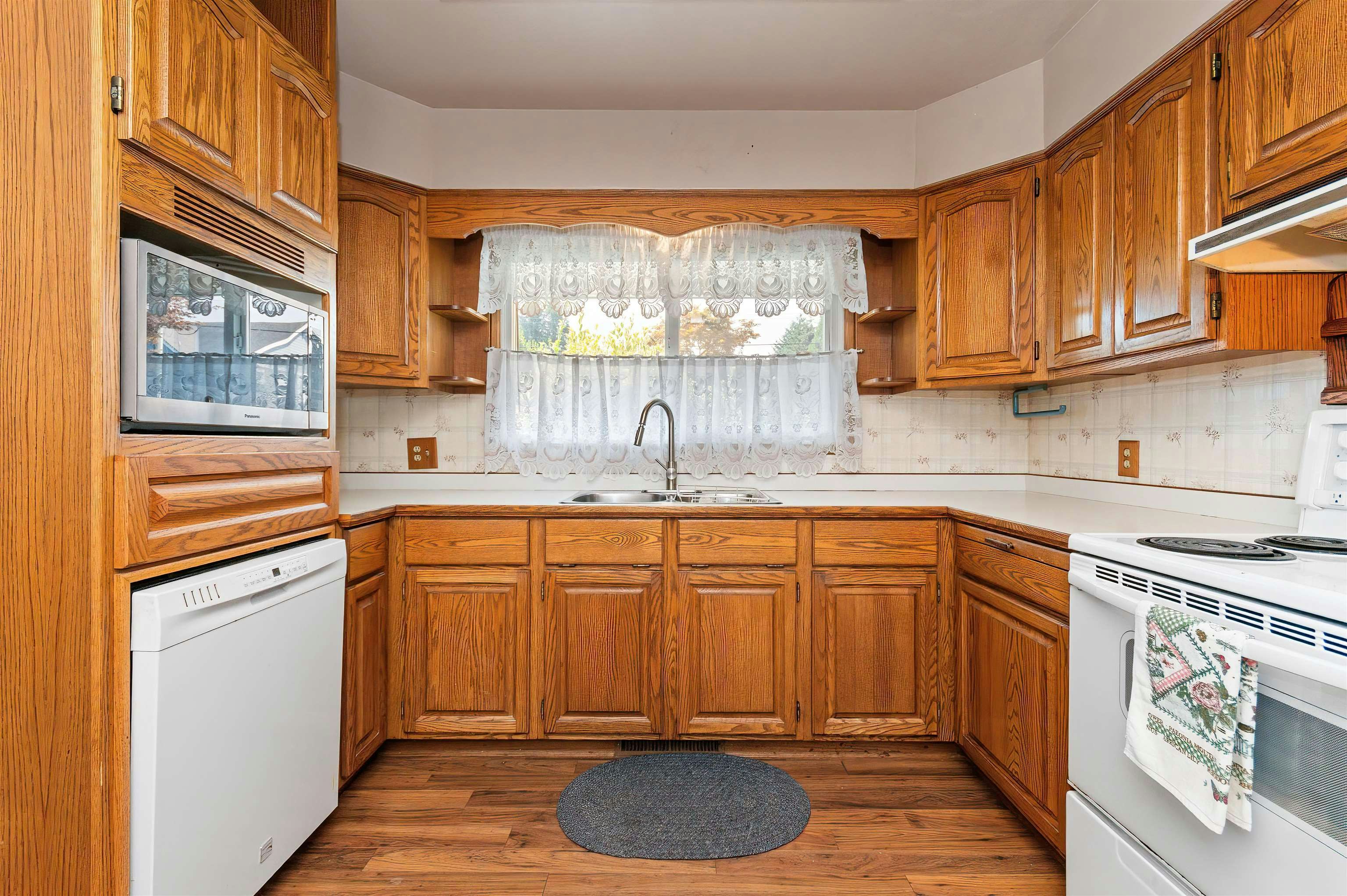 46439 Strathcona Road, Chilliwack, BC, V2P 3T1 - 10