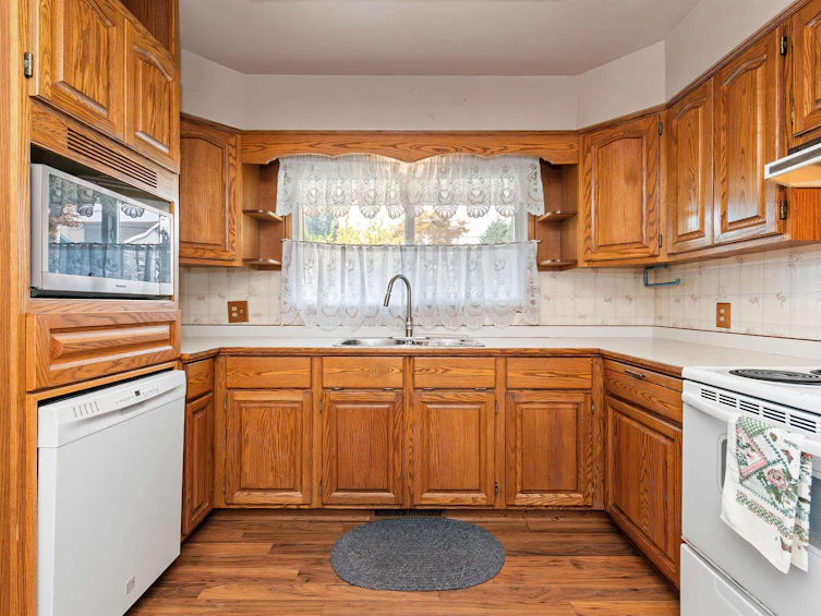 46439 Strathcona Road, Chilliwack, BC, V2P 3T1 - 10