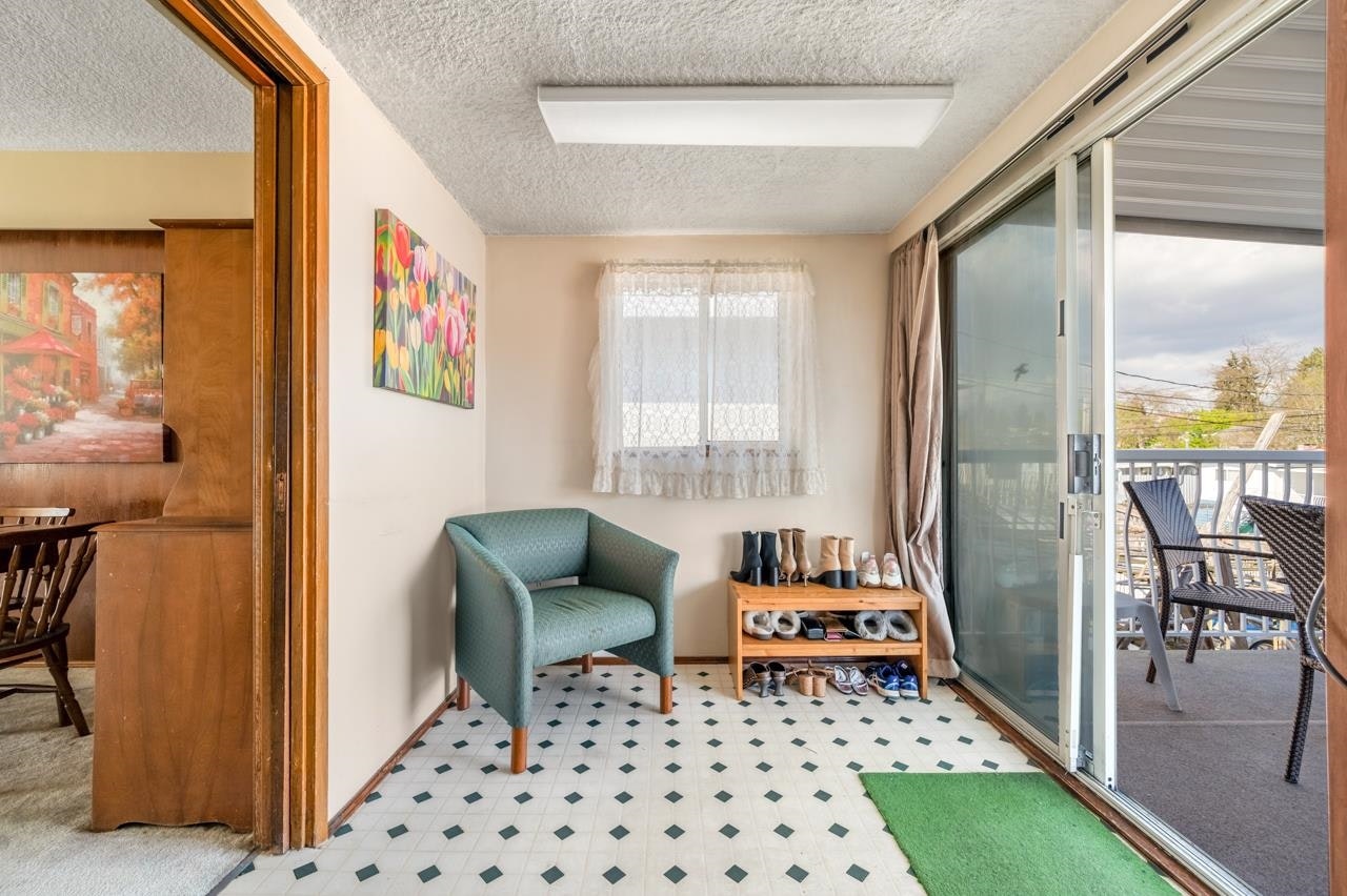 6036 Knight Street, Vancouver, BC, V5P 2V5 - 22