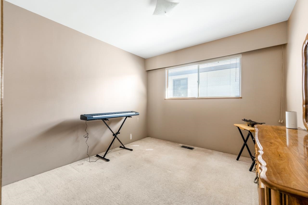 6036 Knight Street, Vancouver, BC, V5P 2V5 - 19