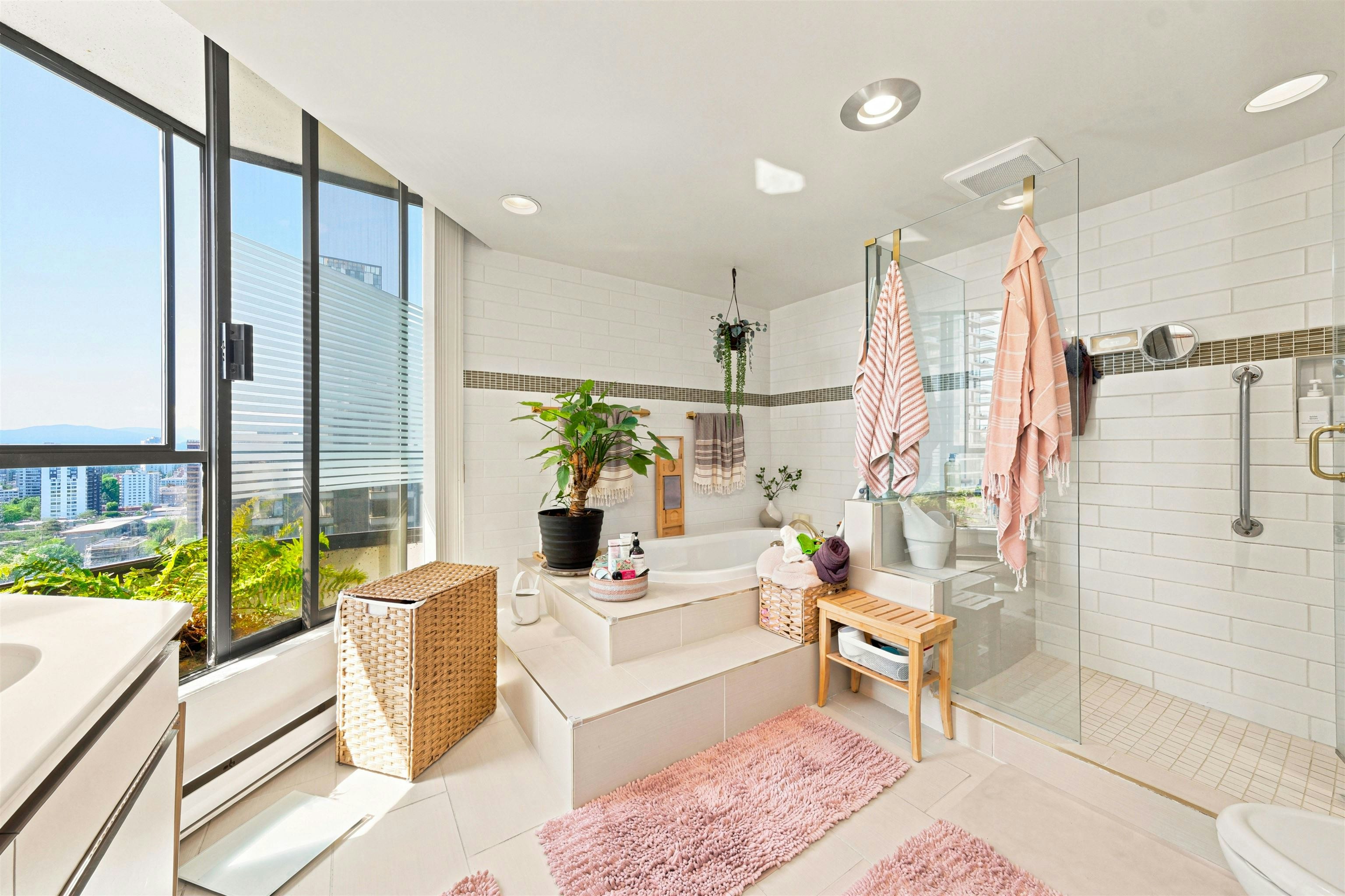 1601-738 Broughton Street, Vancouver, BC, V6G 3A7 - 14