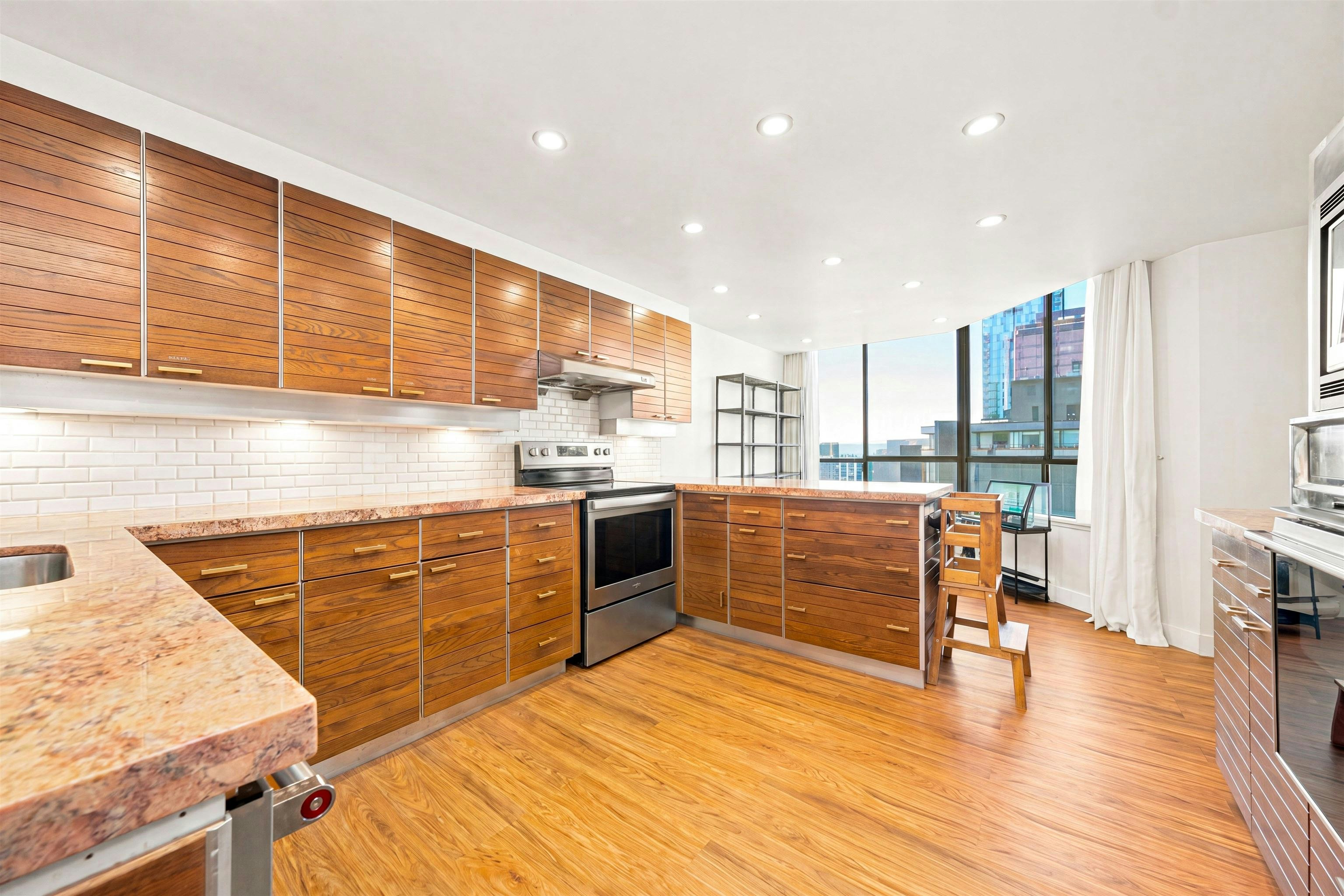 1601-738 Broughton Street, Vancouver, BC, V6G 3A7 - 8