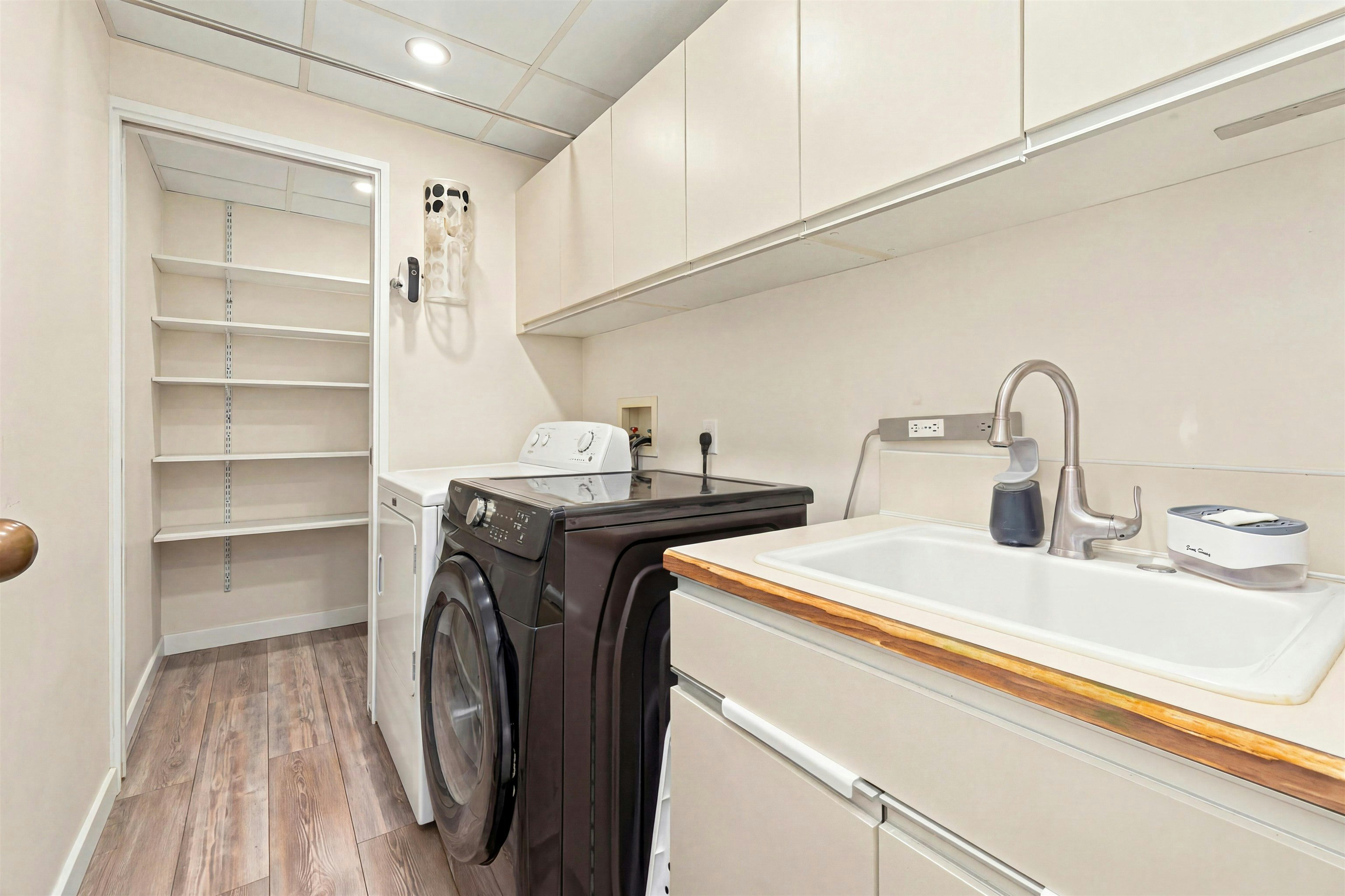 1601-738 Broughton Street, Vancouver, BC, V6G 3A7 - 21