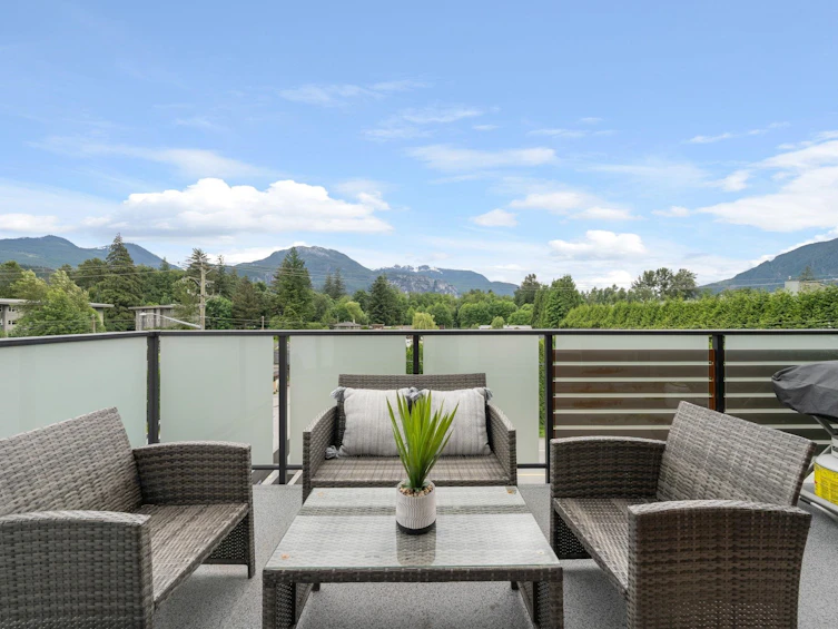 206-39767 Government Road, Squamish, BC, V8B 0Z1 - 8