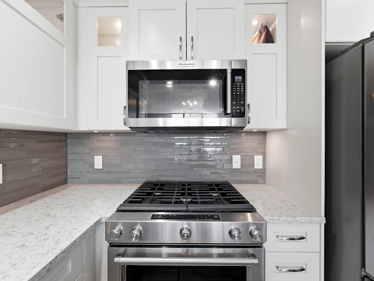 1902-2180 Gladwin Road, Abbotsford, BC, V2S 0H4 - 11