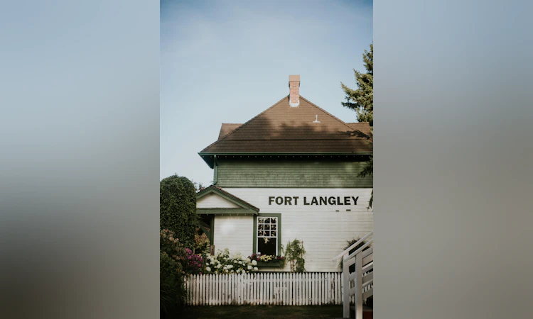 LOT 1 Royal Street