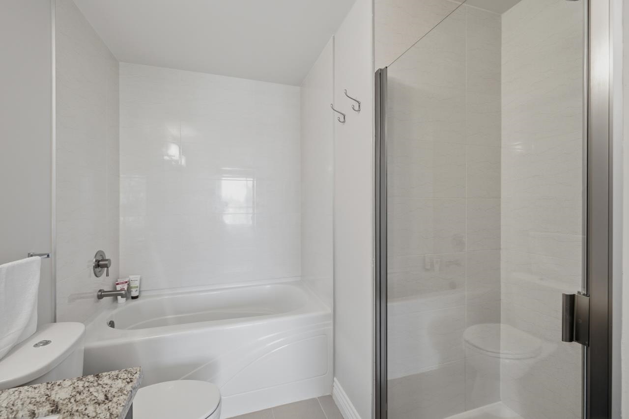 319-2970 King George Boulevard, Surrey, BC, V4P 0E6 - 19