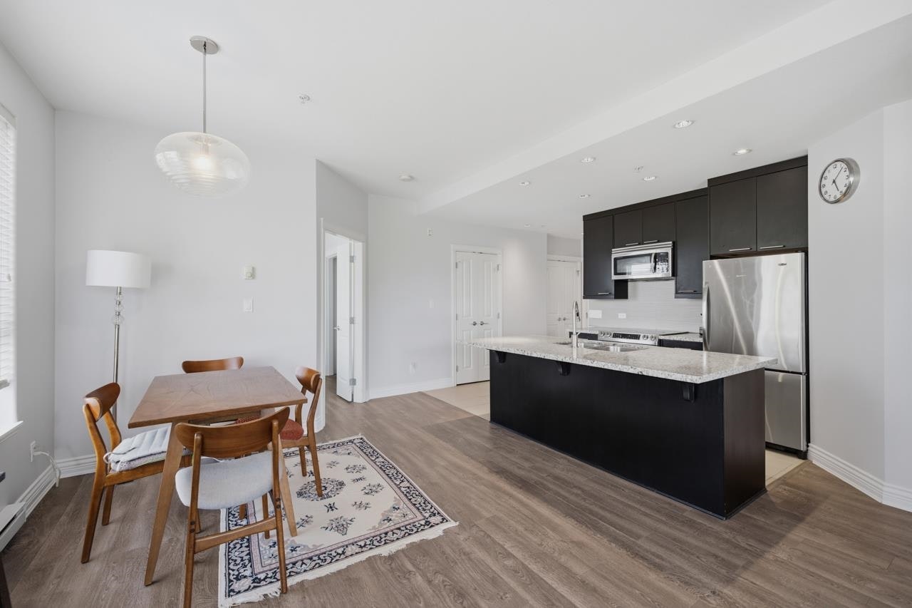 319-2970 King George Boulevard, Surrey, BC, V4P 0E6 - 11