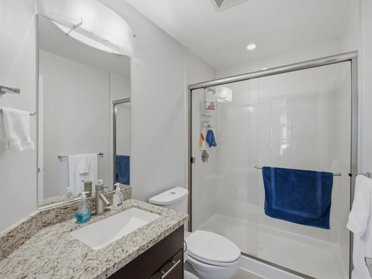 319-2970 King George Boulevard, Surrey, BC, V4P 0E6 - 22