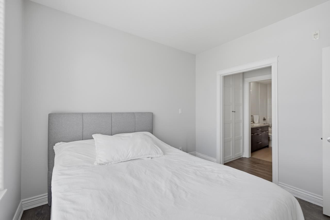 319-2970 King George Boulevard, Surrey, BC, V4P 0E6 - 16