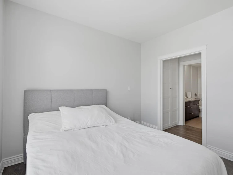 319-2970 King George Boulevard, Surrey, BC, V4P 0E6 - 16
