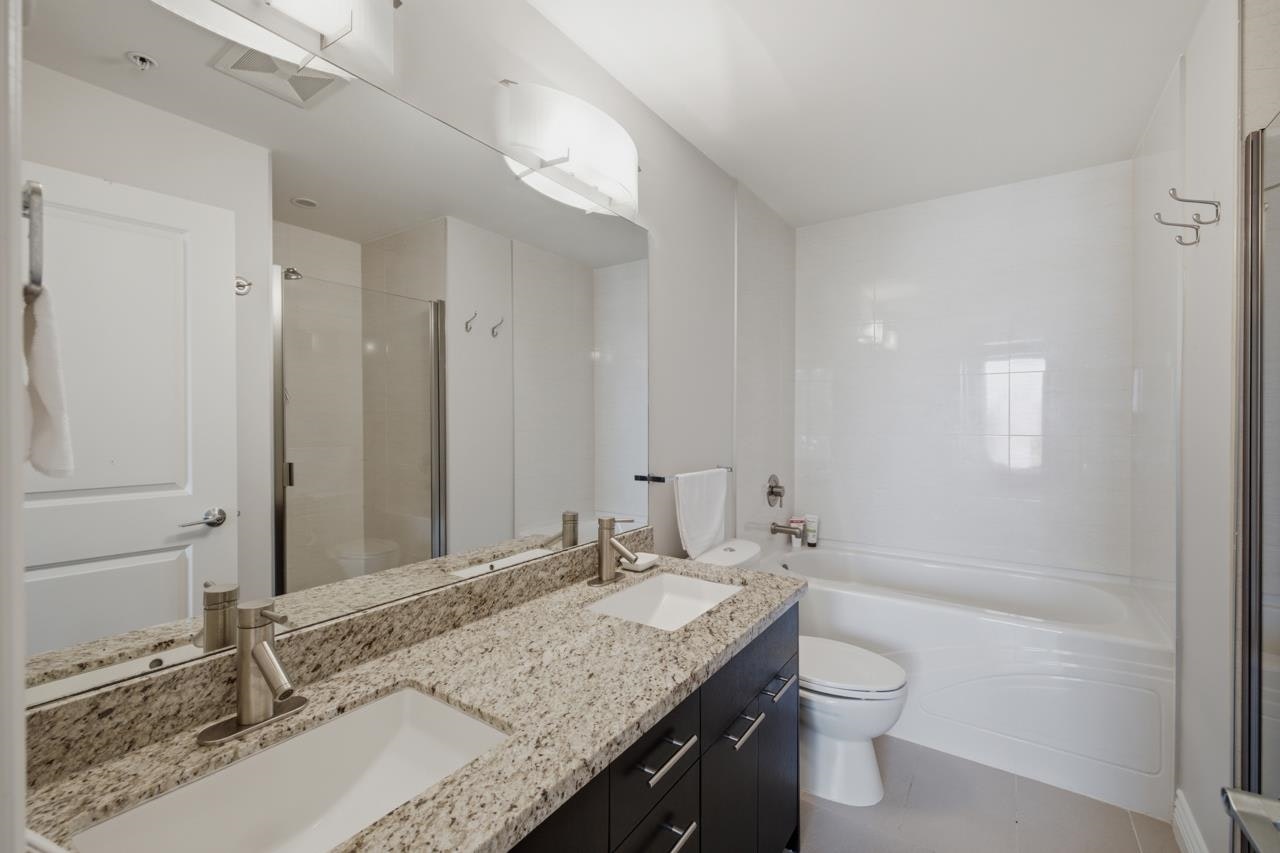 319-2970 King George Boulevard, Surrey, BC, V4P 0E6 - 18