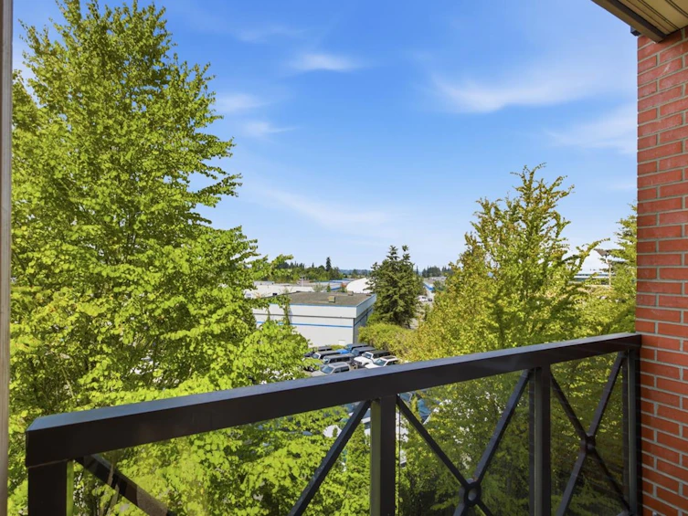 319-2970 King George Boulevard, Surrey, BC, V4P 0E6 - 6