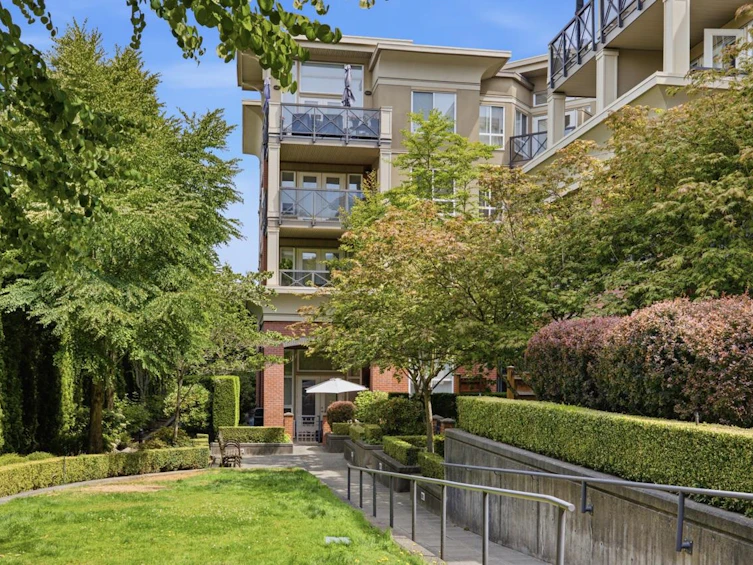 319-2970 King George Boulevard, Surrey, BC, V4P 0E6 - 28