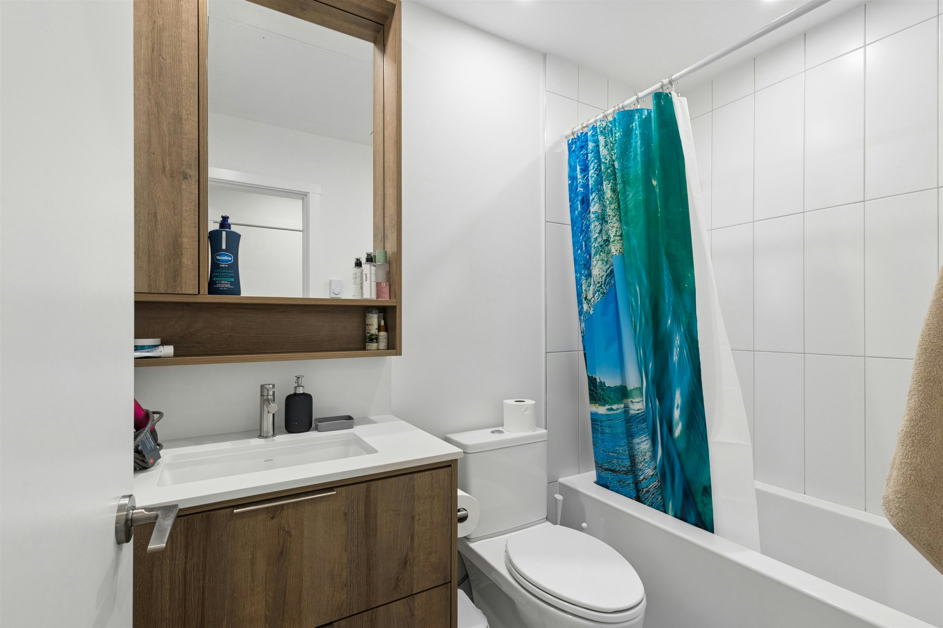 204-3596 Malsum Drive, North Vancouver, BC, V7G 0B5 - 8