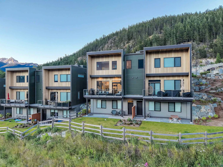 39249 Stellar Drive, Squamish, BC, V8B 1G2 - 17