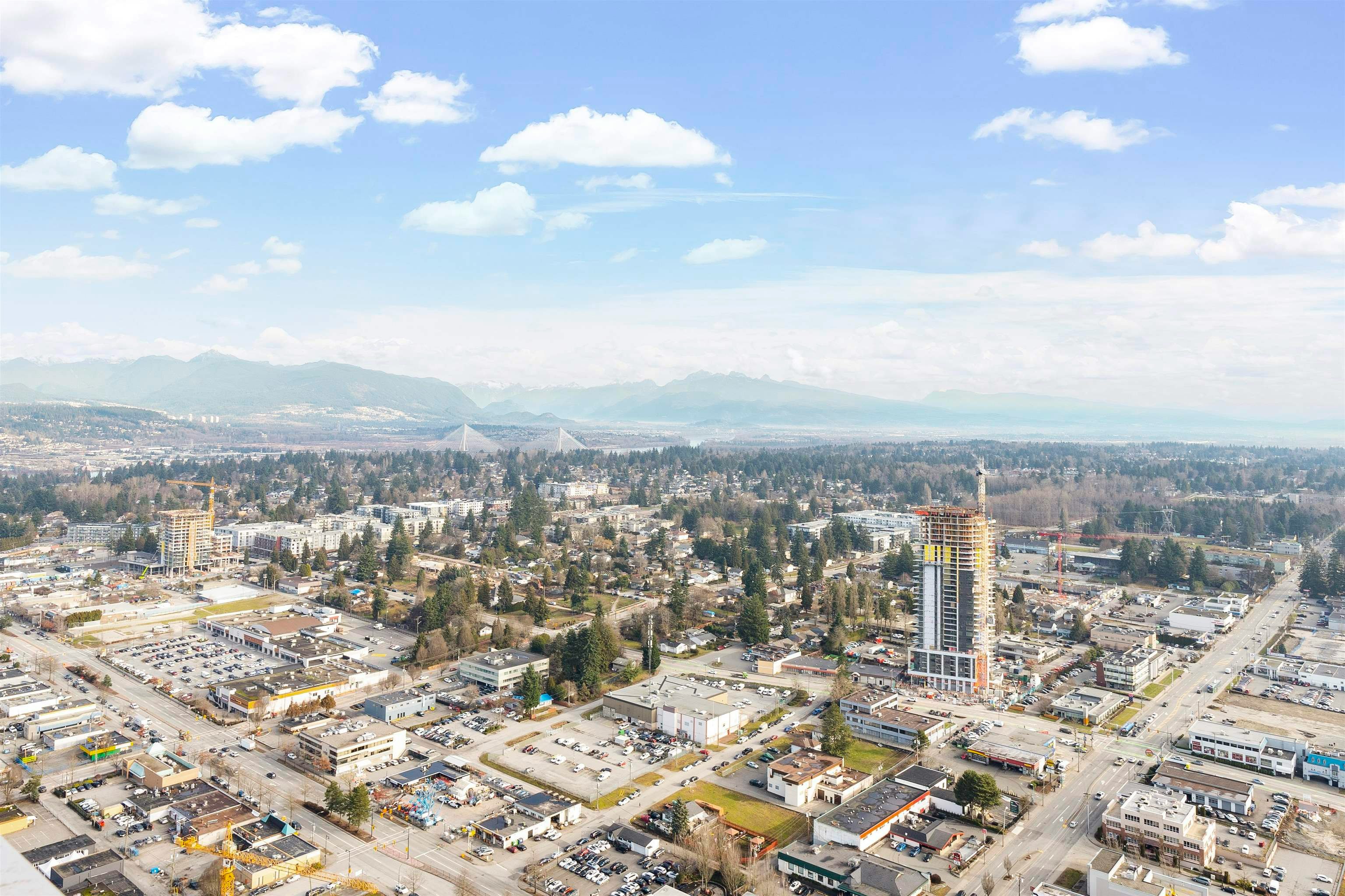 5004-13495 Central Avenue, Surrey, BC, V3T 0K2 - 8