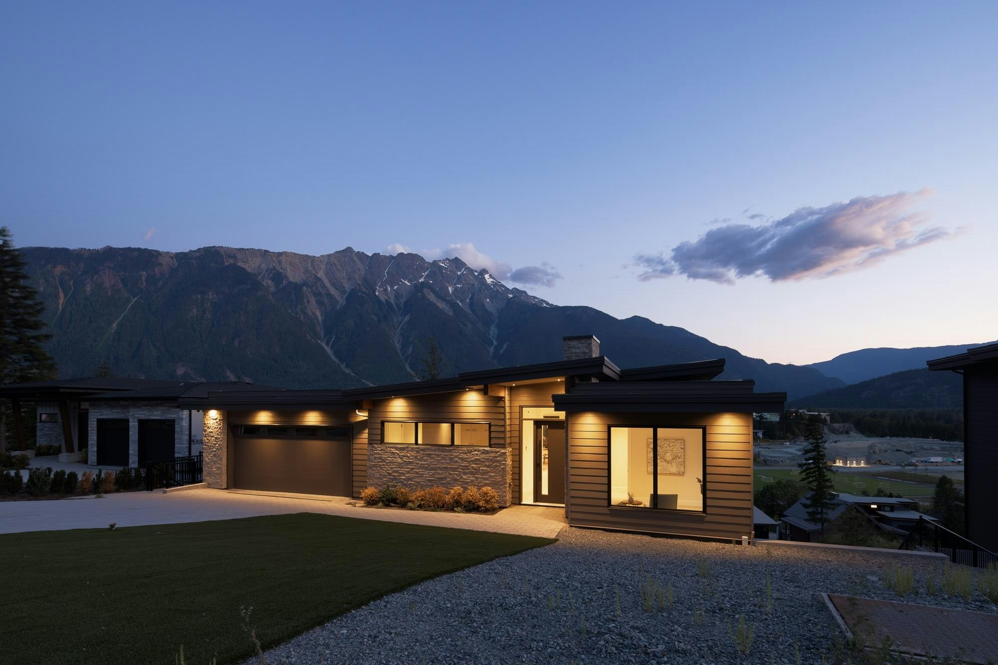 7681 Cerulean Drive, Pemberton, BC, V0N 2L3 - 24