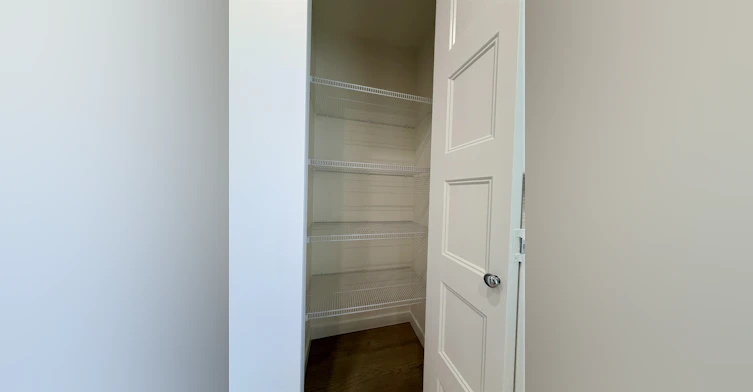 Garden-Level, 178 Street, Surrey, BC, V4N 5H1 - 4