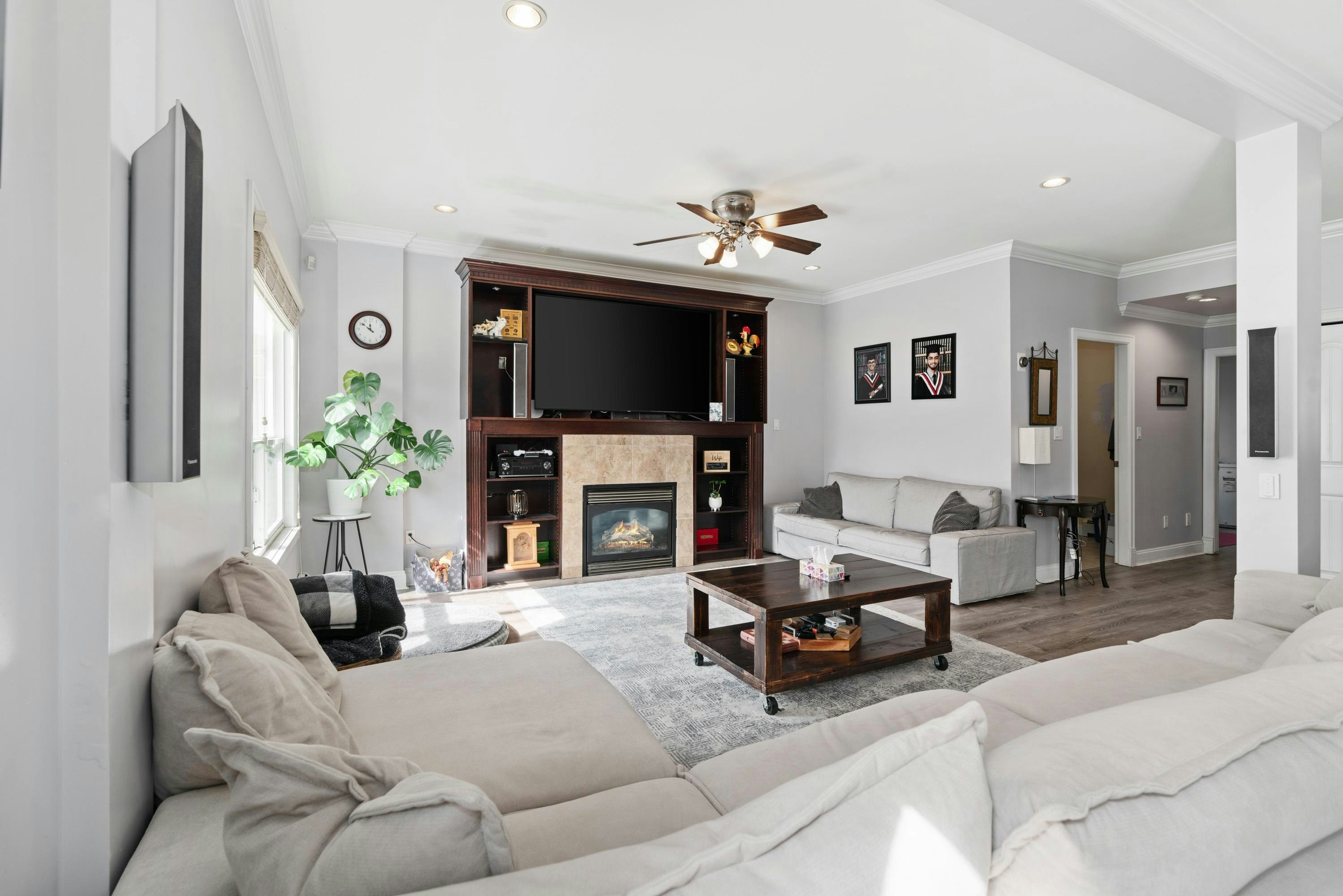 11288 87a Avenue - 5