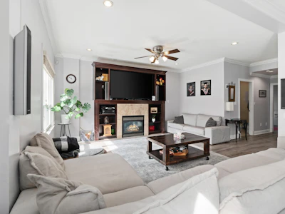 11288 87a Avenue - 5