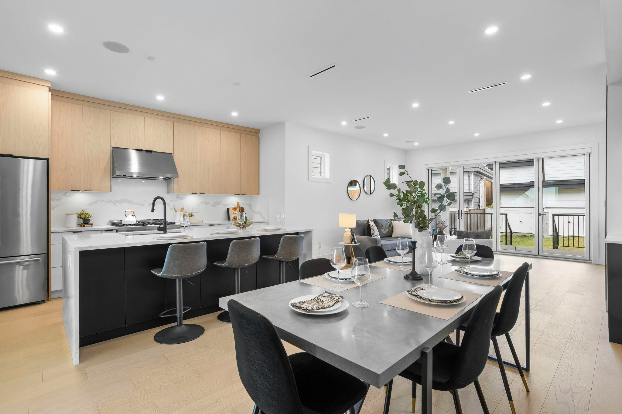 340 E Keith Road, North Vancouver, BC, V7L 1V7 - 15