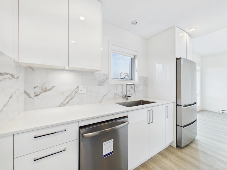 96-4337 Boundary Road, New Westminster, BC, V6V 1S8 - 5