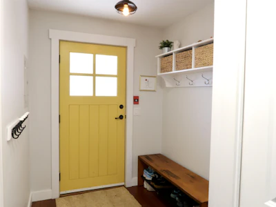201-414 Gower Point Road - 2
