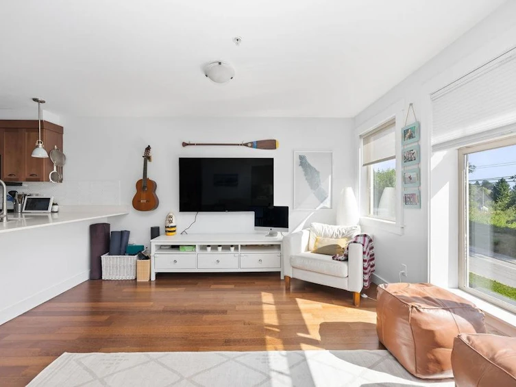 201-414 Gower Point Road, Gibsons, BC, V0N 1V0 - 7