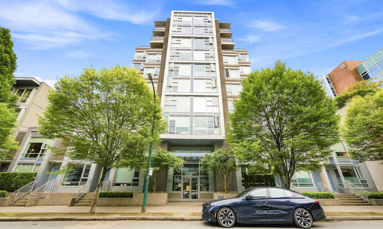 705-538 W 7th Avenue